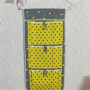 جاجورابی آویز کمدی دررنگ های مختلف