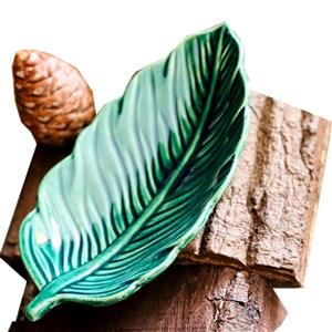 خرما خوری سرامیکی طرح برگ به رنگ سبز