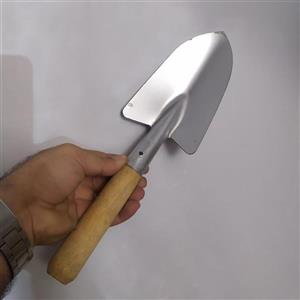 بیلچه فلزی دسته چوبی