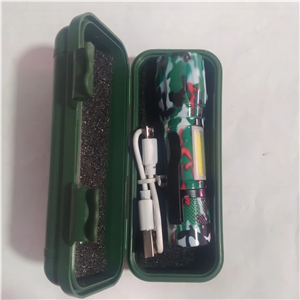 چراغ قوه جیبی طرح ارتشی