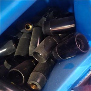 سرپیچ لامپ شمعیe14 