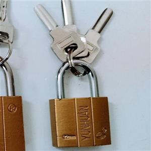 قفل آویز سایز 32 طرح طلایی کلید ناودونی