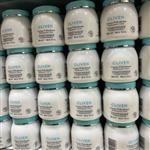 کرم آبرسان  و مولتی ویتامین کلیون  محصول کشور ایتالیا  ضد چروک و پیری پوست حاوی ویتامین های B5  آواکادو