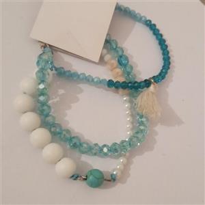 ست دستبند سه تایی شیک .گزینه مناسب برای هدیه عید .مناسب تمام دختران و بانوان