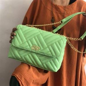 کیف زنانه شنل ورنی
