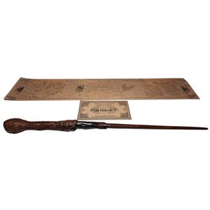 اسباب بازی زینتی مدل چوب دستی جادویی هری پاتر به همراه کارت قطار و نقشه غارتگر