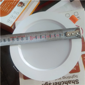 پنل 12 وات توکار روناک مهتابی شاهچراغ