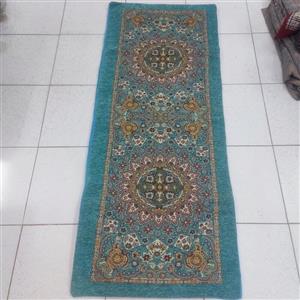 کناره اتاقی مخمل ...پتو کنار اتاقی مخمل ...تشک نمدی