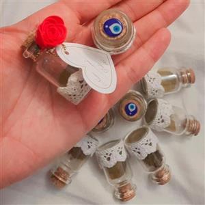 گیفت حنا مخصوص مراسم حنابندان یک هدیه و یادگاری بینظیر برای ثبت زیباترین شب زندگیتان در خاطر دوستدارانتان