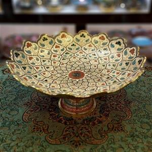 میوه خوری و شیرینی خوری برنجی میناکاری ساخت هندوستان 15اینچ سایز بزرگ دومنظوره در دورنگ سفید و فیروزه ای سلطنتی 