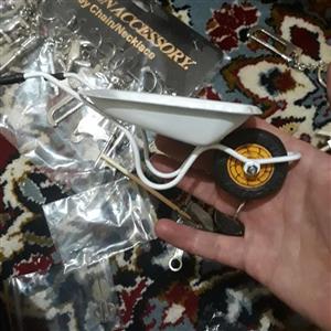 فرغون فلزی مینیاتوری کوچک تزیینی همراه بابیل فلزی کوچک دکوری خاص وکمیاب وماکتی وزیبا