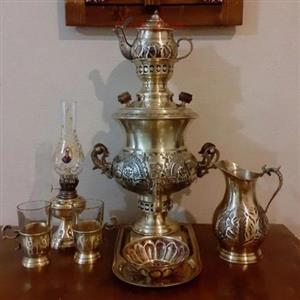 سماور ذغالی برنجی 2 لیتری سرویس 8 تکه برنجی کد honar603
