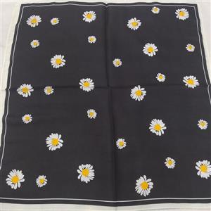 مینی اسکارف طرح گل بابونه
