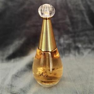 عطر مینیاتوری اسکلاره رایحه جادور
