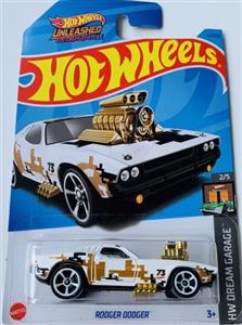 ماشین فلزی هات ویلز  مدل رودجر داگر 2/5 32/250 Hot Wheels Rodger Dodger HW Dream Garage 2/5 32/250