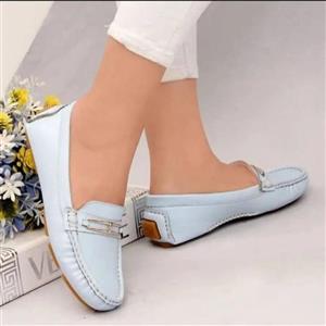 کالج زنانه زیر لقمه ای