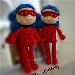 عروسک دختر  کفشدوزکی(بزرگ)