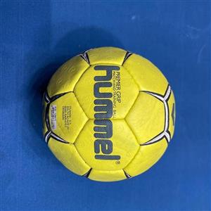 توپ هندبال سایز 2