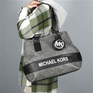 کیف زنانه جادار چرم Michael Kors 