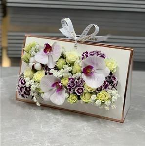 باکس گل ارکیده و رز مینیاتوری