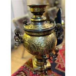 سرویس سماور شش توپی دسته توری طرح قلم پایه مربع بزرگ، رنگ ثابت، ورق ضخیم، کیفیت درجه یک