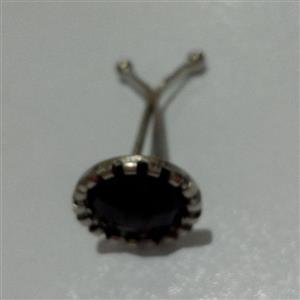 گیره روسری نگین مشکی