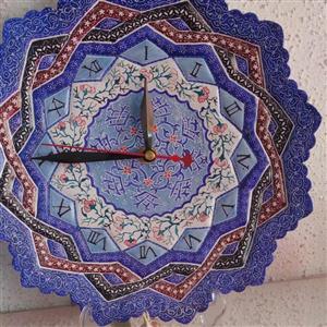 ساعت میناکاری شده 