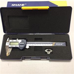 کولیس دیجیتال 15cm برند SHAHE چین درجه یک IP54 عایق رطوبت و روغن