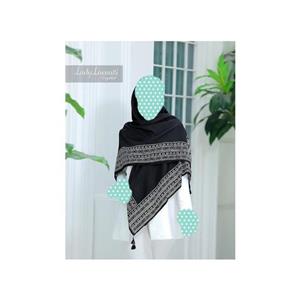 روسری نخی منگوله دار مشکی روشا شاپ آنلاین 