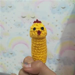 عروسک انگشتی بافتنی طرح خروس