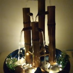 آبنمارومیزی با ارتفاع 35 عرض 30 کد105 رنگ ظرف آبی