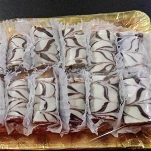 شیرینی خرمایی  مناسب مجالس روضه و مهمانی‌ها