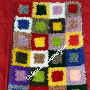 پادری فرشینه سایز 40 در 60 .پشت کارنمد.جنس کاموا