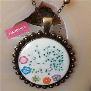 آویز گل های بهاری