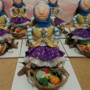 مادر بزرگ میوه فروش