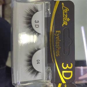 مژه های سه بعدی