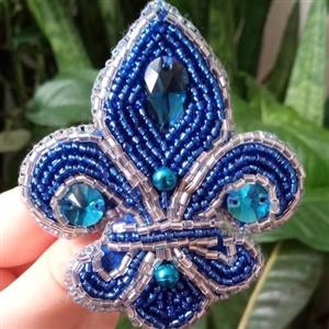 گل سینه اسلیمی آبی کاربنی
