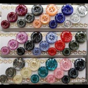 دگمه چهارسوراخ اسپرت 1بسته 10عددی