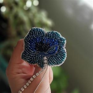 گلسینه شقایق ابی جواهر دوزی شده