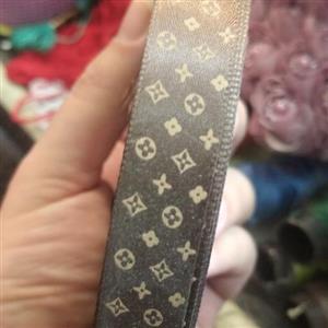 ربان قهوه ای طرحدار گروگرن 4متر