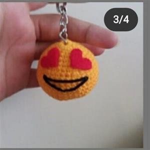 جاسوئیچی  بافتنی ایموجی سری2