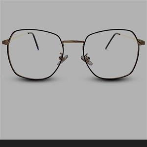عینک طبی مربعی مشکی طلایی برند بوگاتی b144 