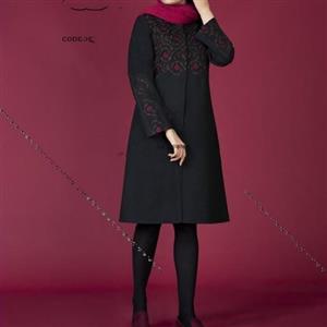 مانتو بلند مجلسی زنانه سایز  بزرگ موجوداز سایز42تا 50قد 110  دکمه دار  گلدوزی شده ارسالشم رایگان