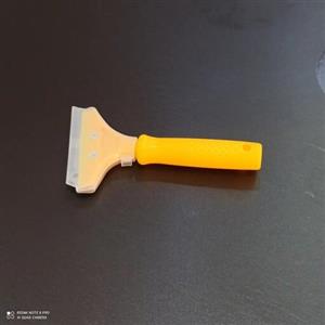 تیغ شیشه پاک کن یا تیغ نظافت