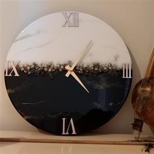 ساعت دیواری رزینی شیک