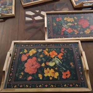 سینی جنس چوب روس دکوپاژ شده  رزینی قابل شستشو مناسب پذیرایی  شیک ومجلسی