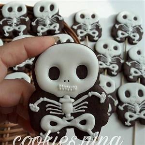 کوکی دکوراتیو طرح اسکلتی