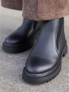 نیم بوت بغل کش فقط سایز 37