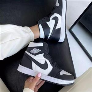 کتونیو اسپرت نایک جردن دخترانه کتونی نایک جردن زنانه بسیار شیک و خوش پا