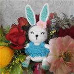 عروسک خرگوش سانیا بافتنی قد 15 سانت با کاموا ایرانی